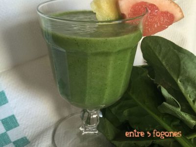Smoothie de Espinacas y Pomelo Smoothie de Espinacas y Pomelo
