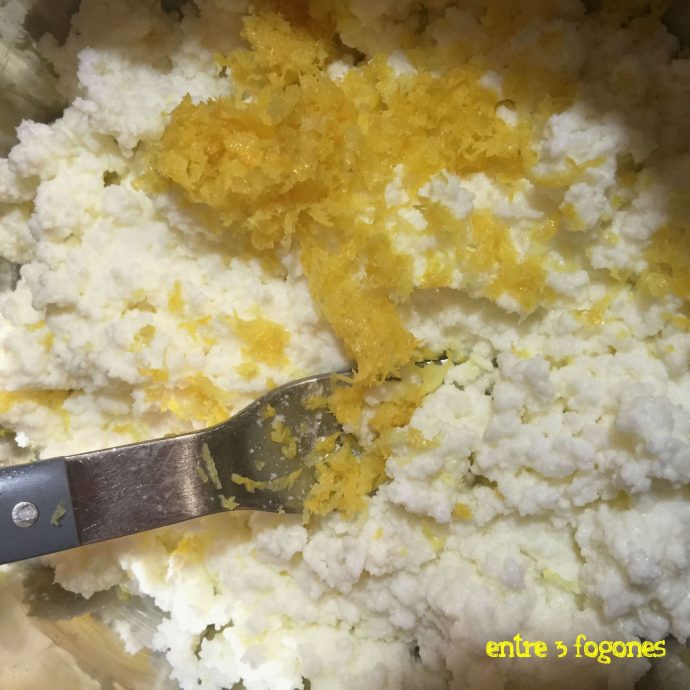 Buñuelos de Requesón