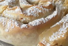 Serpiente de Masa Filo Rellena de Frangipane