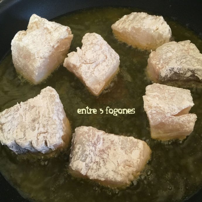 Bacalao con tomate