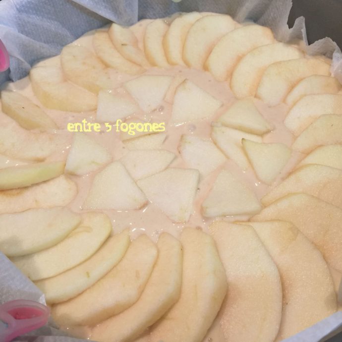 Bizcocho de manzana con leche ideal