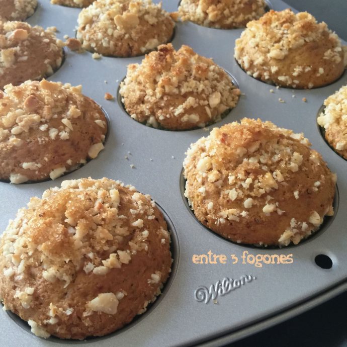 Muffins de Toffee con Topping de Nuez de Macadamia