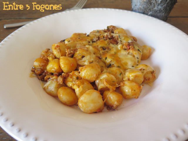 Ñoquis de patata con salsa boloñesa