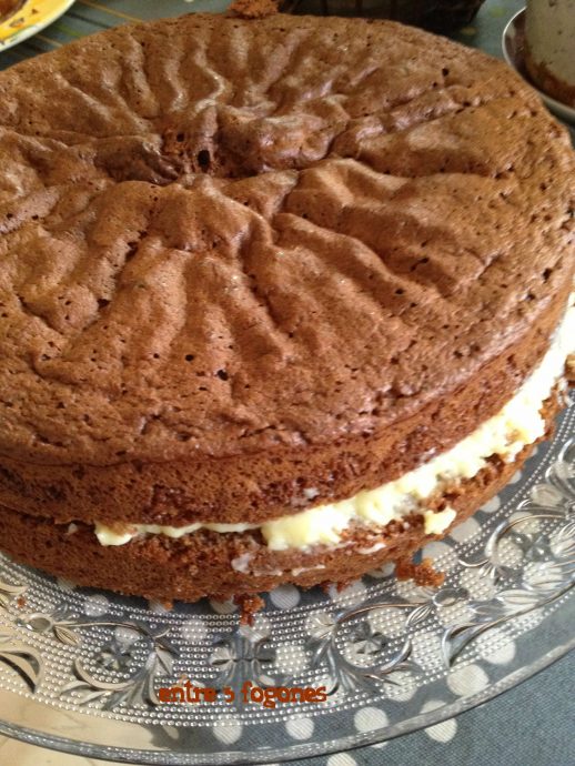 Bizcocho relleno de crema