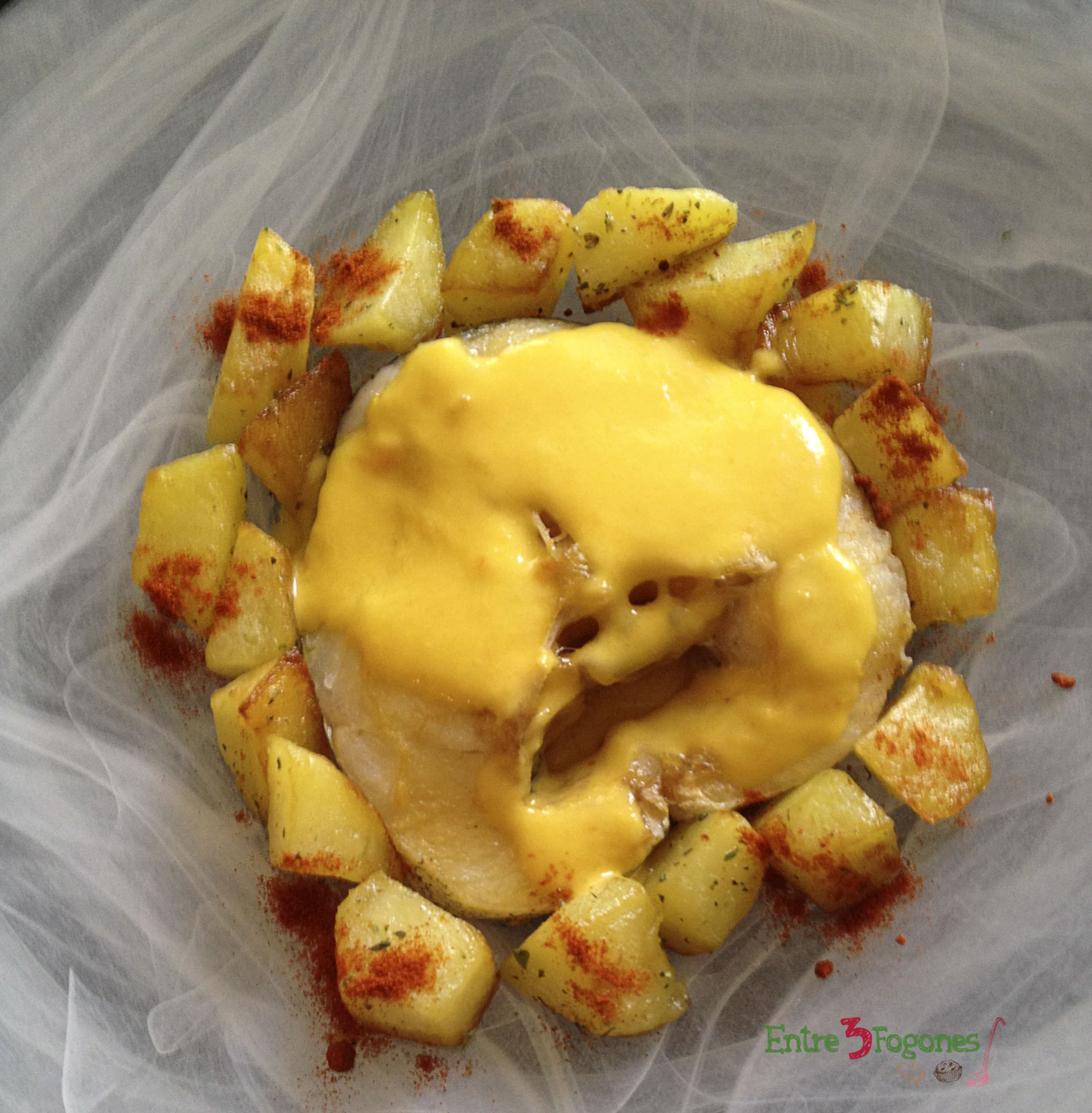 Merluza al Azafrán con Patatas al Pimentón