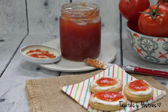 Mermelada de Tomate y Clavo