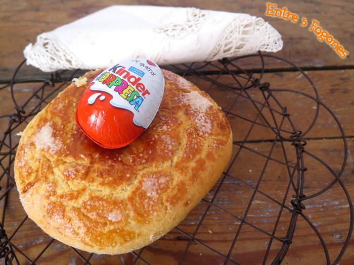 Mona de Pascua con Huevo Kinder Mona de Pascua con Huevo Kinder