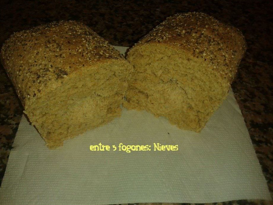 Pan con cereales Nieves.1