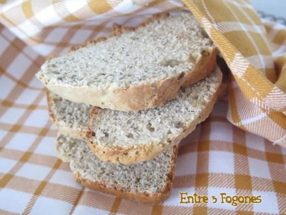 Pan de Trigo Sarraceno con Semillas de Chía