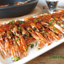 Cigalas Flambeadas en Salsa de Verdura