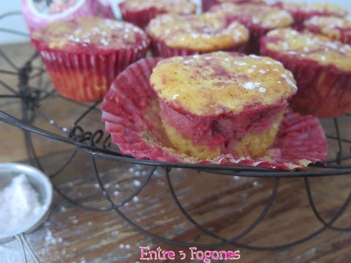 Muffins Marmolados de Manzana y Puré de Fresas