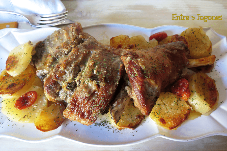 Paletilla de Cordero al Horno con Patatas