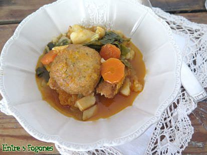 Potaje de Garbanzos y Bacalao con Acelgas y Rellenos