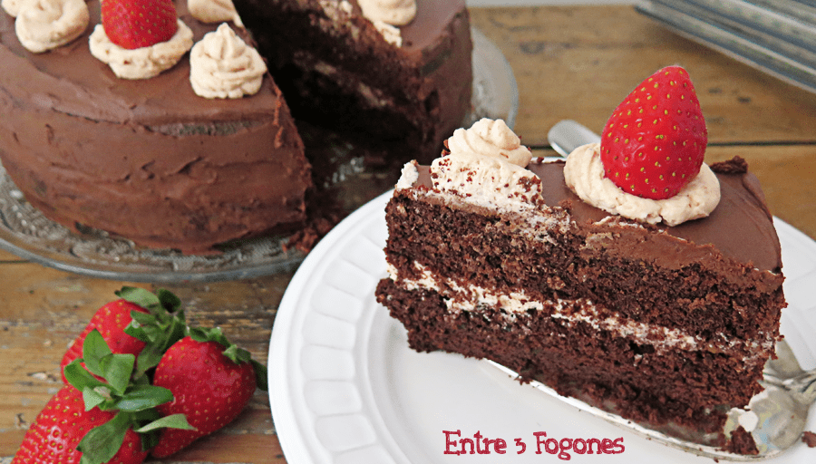 Tarta de Chocolate y Fresas