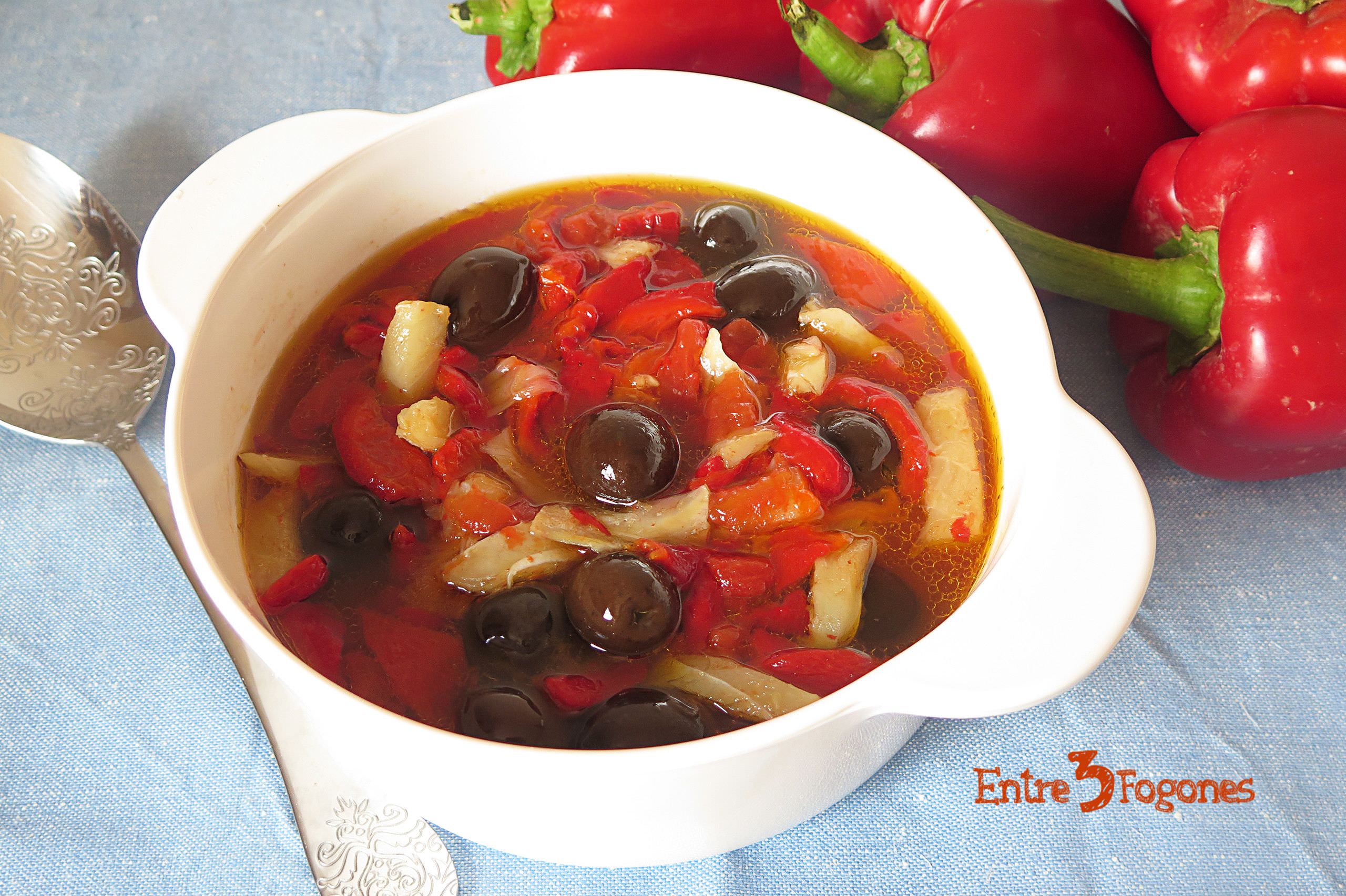 Receta Mojete de Pimientos Rojos Asados con Bacalao
