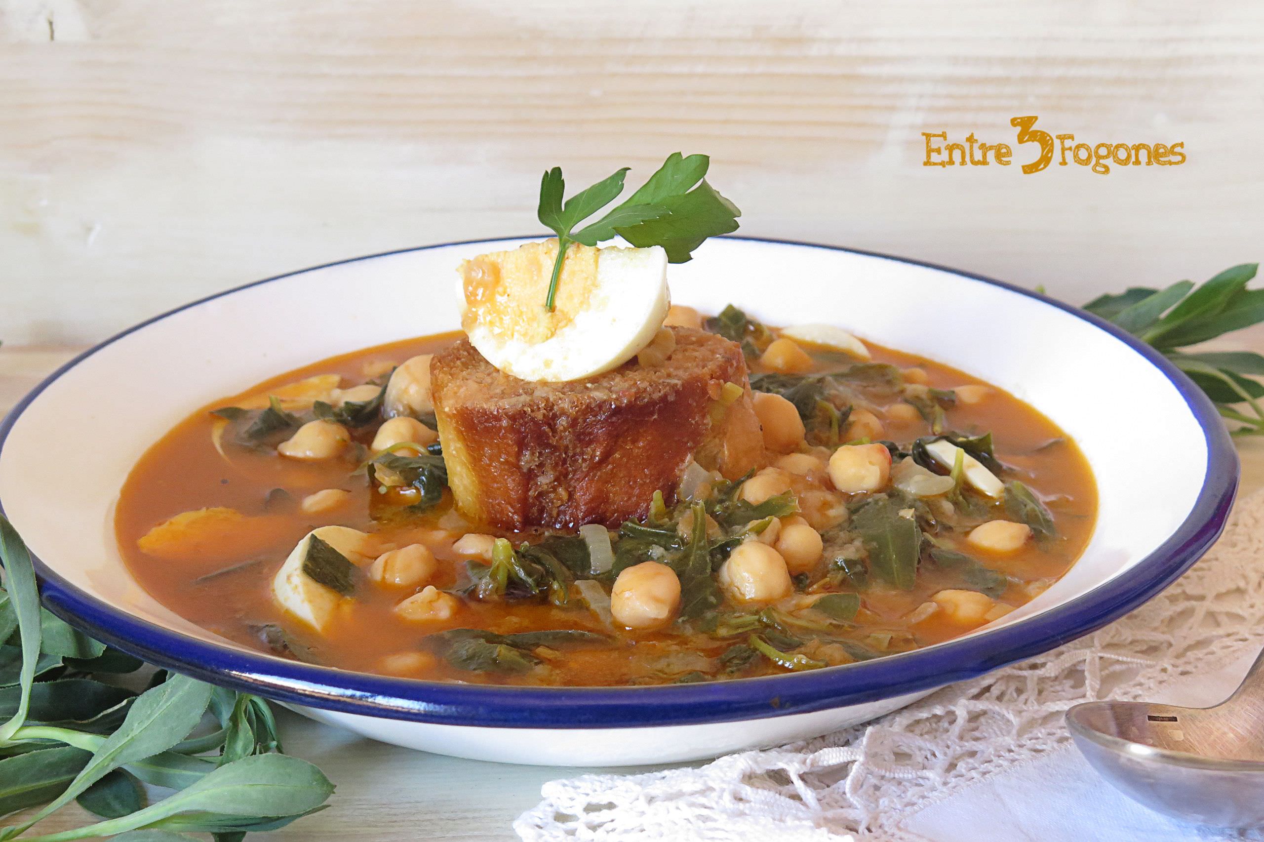 Potaje de Garbanzos con Collejas y Picatostes