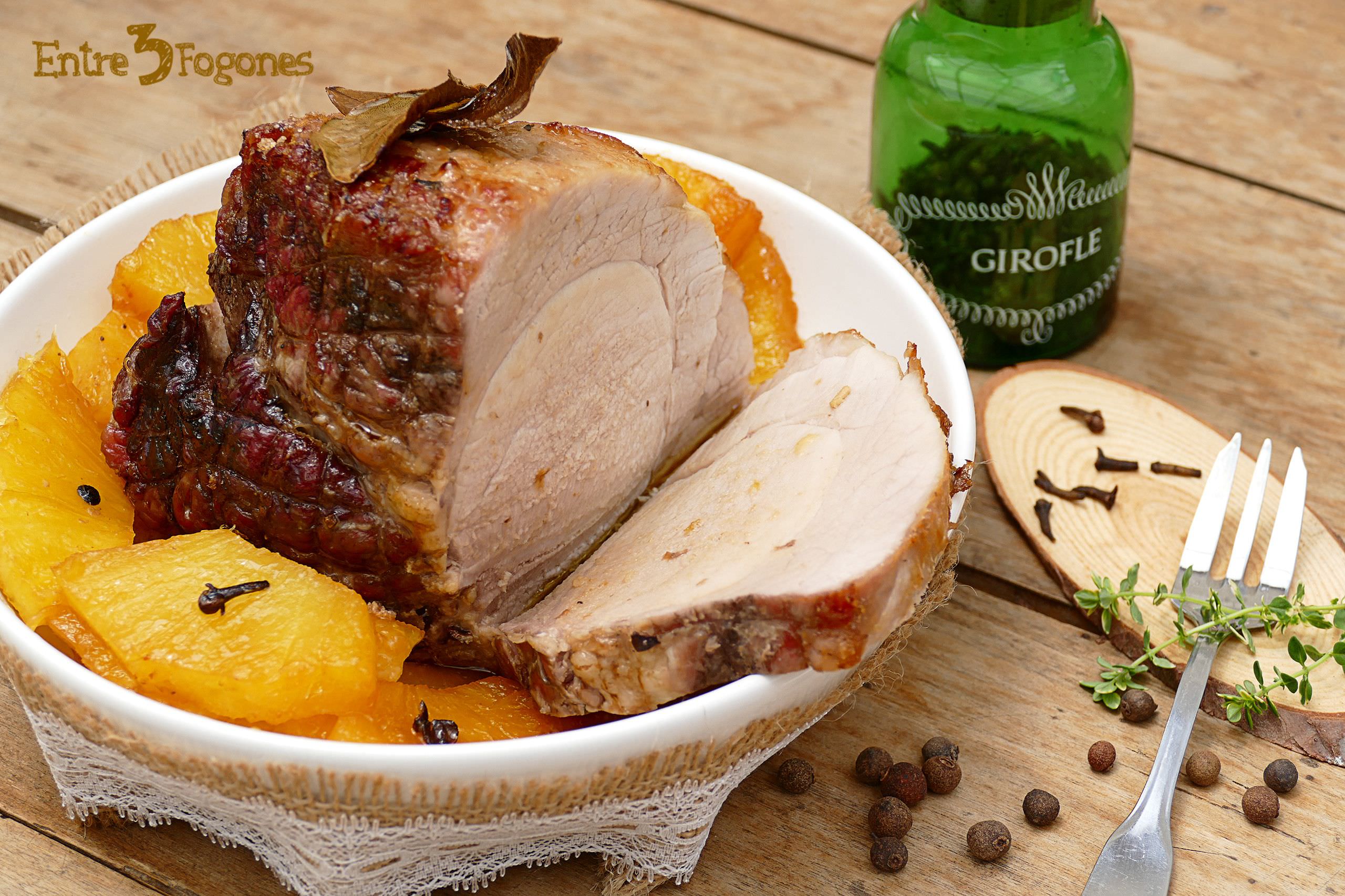Receta Redondo de Cerdo al Horno con Piña Caramelizada Receta Redondo de Cerdo al Horno con Piña Caramelizada
