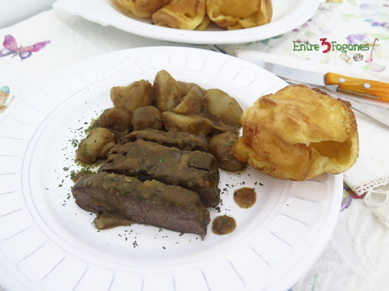 Receta Roast Beef con Pudding Yorkshire Roast Beef con Yorkshire Puddings. Receta Británica